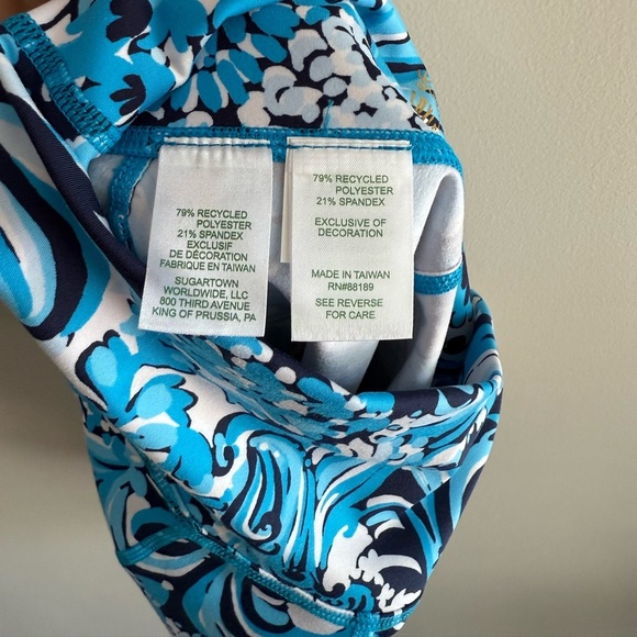 Lilly Pulitzer South Beach High Rise Luxletic Bike Shorts - Size Extra Small XS - Picture 10 of 10